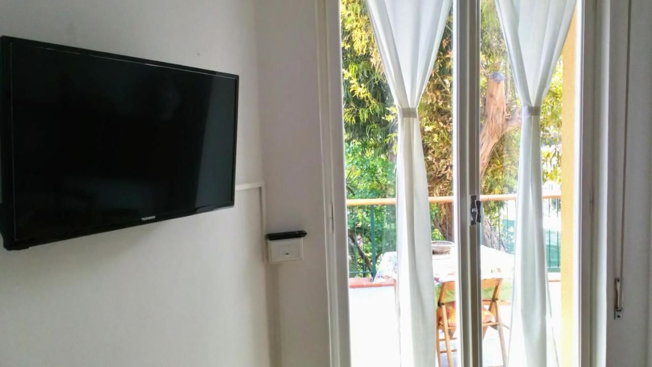 Апартаменти Casa Di Claude Con Posto Auto Фінале-Лігуре Екстер'єр фото